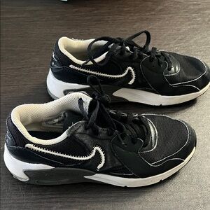 Nike Kids Black and White Sneakers